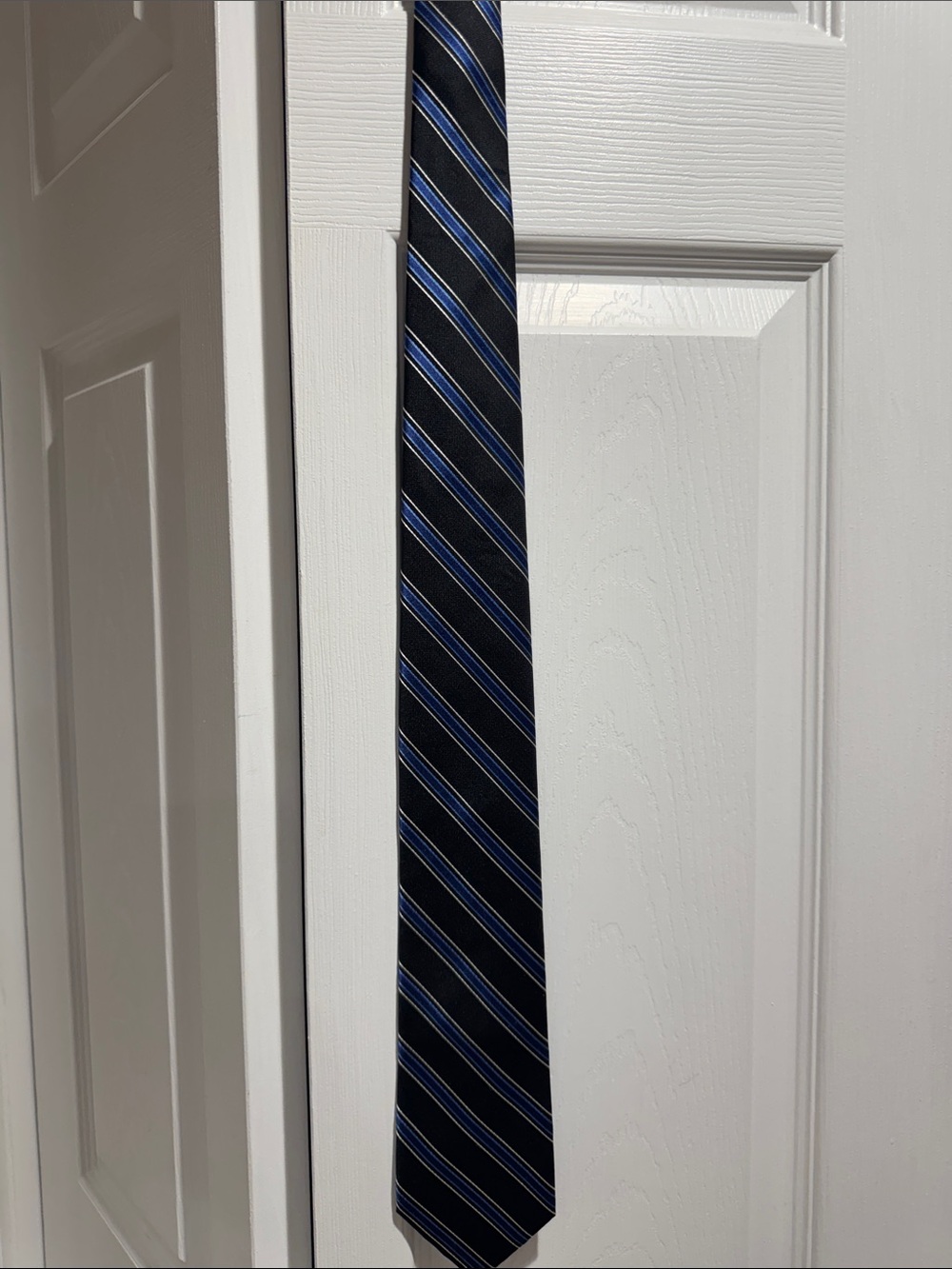 Club Room Navy and Blue Striped Men’s Tie